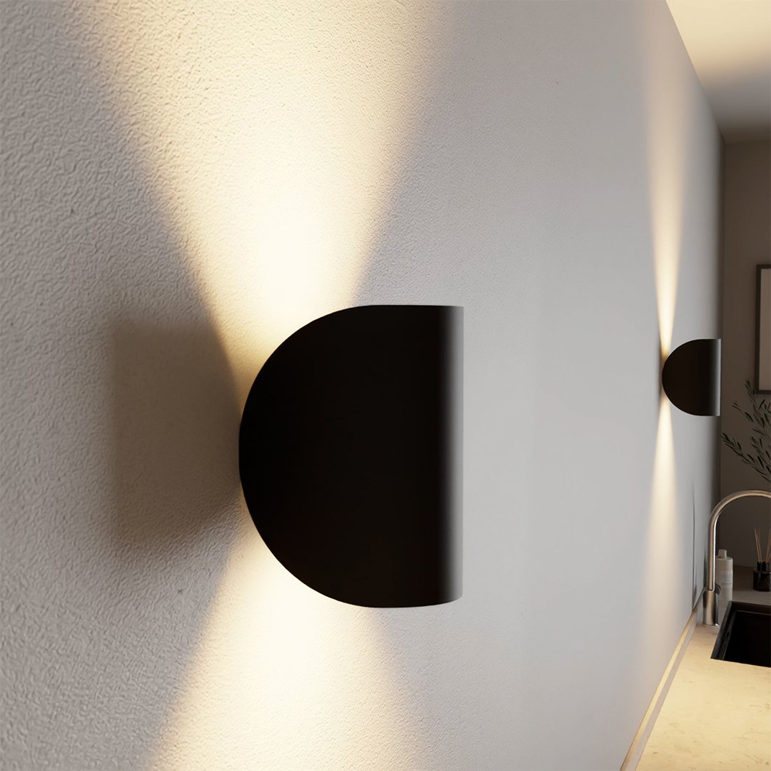 TwistBeam - Nowoczesna lampa ścienna z regulowanym kierunkiem światła